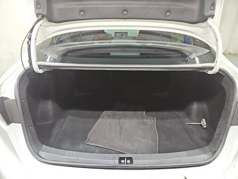 Used 2020 Toyota Corolla LE image 14