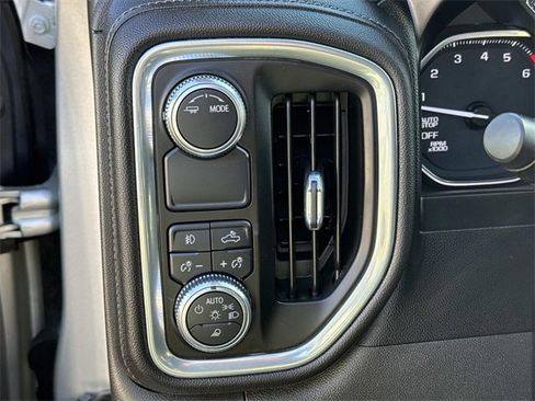 Used 2021 GMC Sierra 1500 SLT image 26