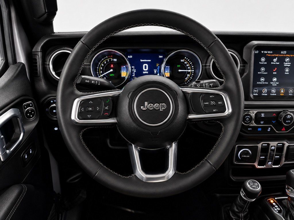 Used 2023 Jeep Wrangler Unlimited Sahara AWD/4WD image 32