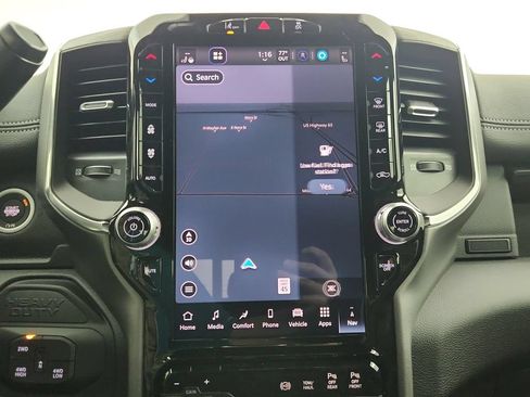 New 2026 RAM 2500 Laramie AWD/4WD image 17