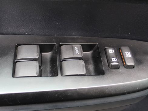 Used 2014 Toyota Tundra SR RWD image 23
