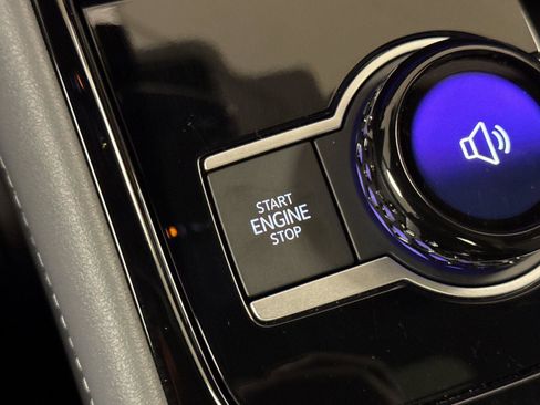 New 2026 Volkswagen Tiguan SEL R-Line AWD/4WD image 22