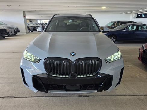 New 2026 BMW X5 sDrive40i w/ M Sport Package RWD image 2