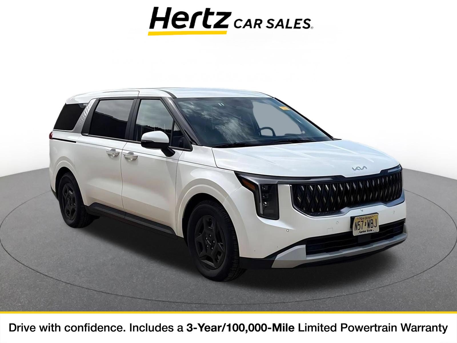 Used 2026 Kia Carnival FWD image 1