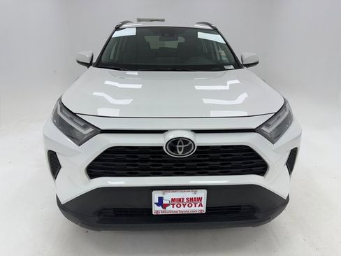 Used 2024 Toyota RAV4 XLE image 3