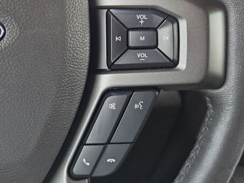Used 2020 Ford Expedition XLT w/ Equipment Group 202A RWD image 22