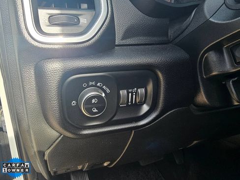 Used 2024 RAM 2500 Laramie w/ Safety Group AWD/4WD image 17