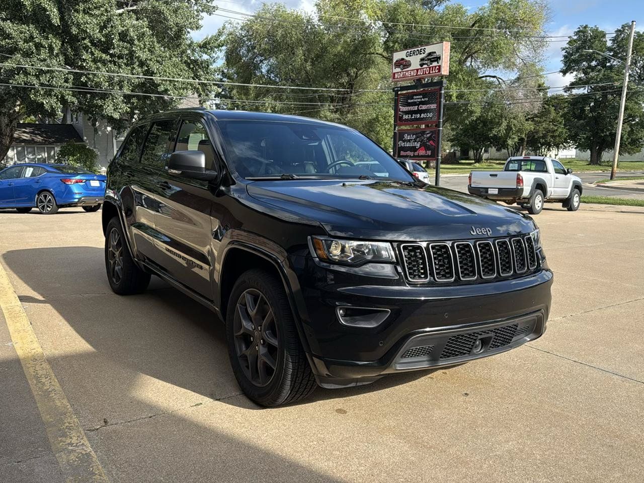 Used 2021 Jeep Grand Cherokee Limited w/ Quick Order Package 28K 80th AWD/4WD image 3