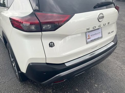Certified 2023 Nissan Rogue SL AWD/4WD image 33