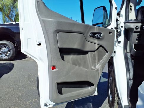 Certified 2023 Ford Transit 250 148 High Roof RWD image 18