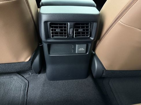 New 2026 Toyota 4Runner Limited image 31