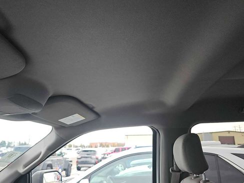 Used 2017 Ford F150 XLT image 19