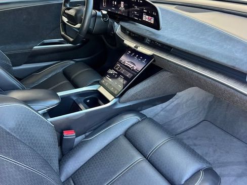 Used 2022 Lucid Air Grand Touring AWD/4WD image 17