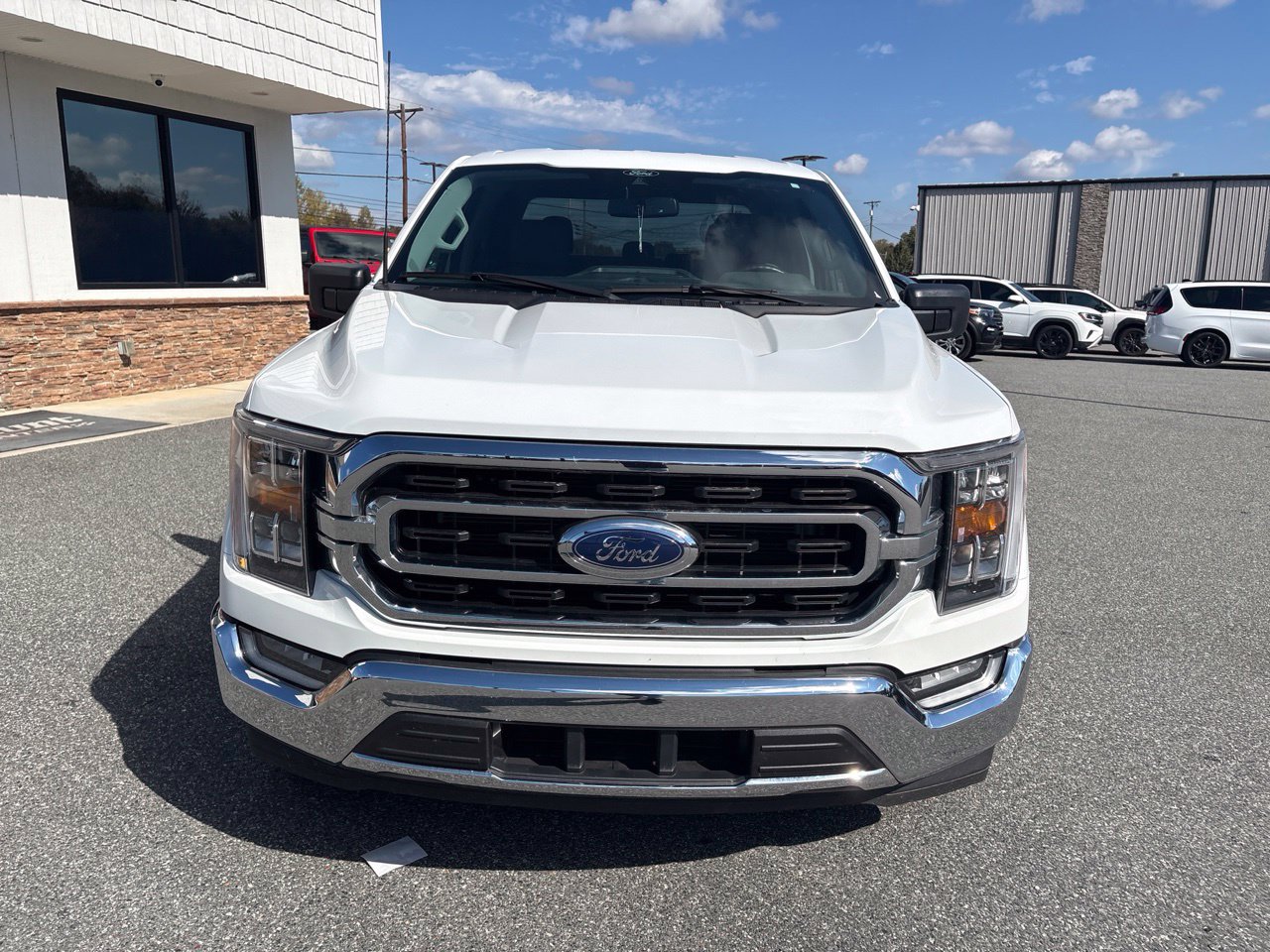 Used 2022 Ford F150 XLT w/ Equipment Group 302A High RWD image 12