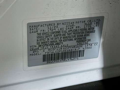 Used 2024 Nissan Kicks SV image 12