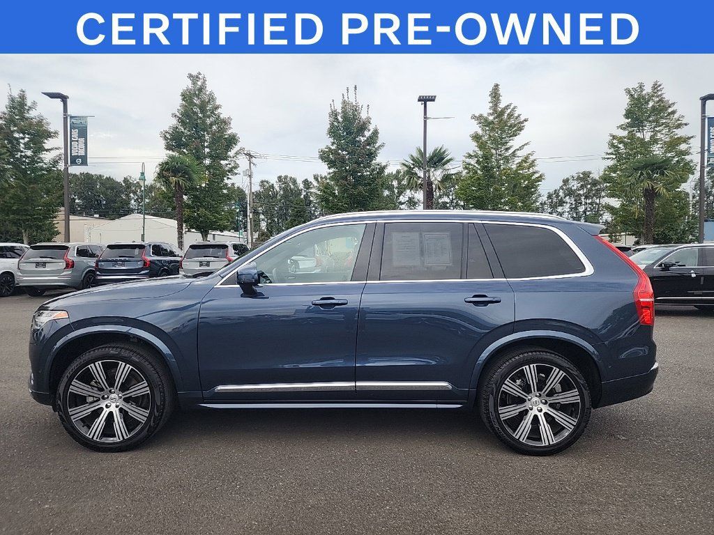 Used 2025 Volvo XC90 B5 Ultra w/ Protection Package Premier AWD/4WD image 2