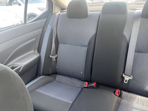 Used 2025 Nissan Versa SV FWD image 36