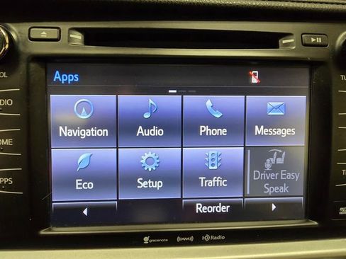 Used 2019 Toyota Highlander XLE image 21