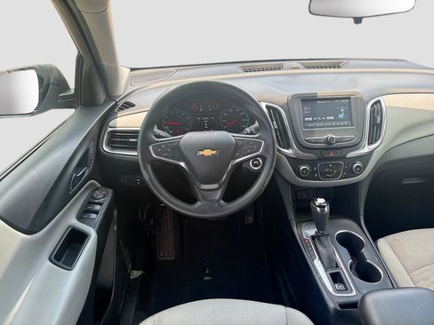 Used 2018 Chevrolet Equinox LS w/ LPO, Cargo Package FWD image 20