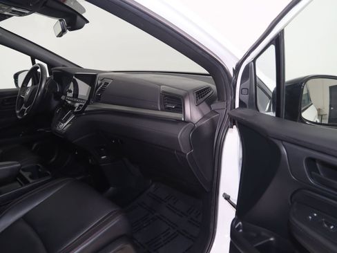 Used 2024 Honda Odyssey Sport image 39