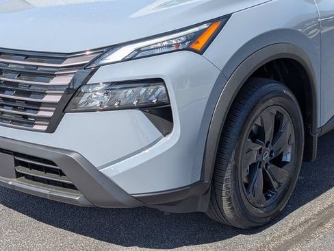New 2026 Nissan Rogue SV w/ Cold Weather Package FWD image 9