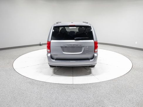 Used 2019 Dodge Grand Caravan SXT FWD image 30