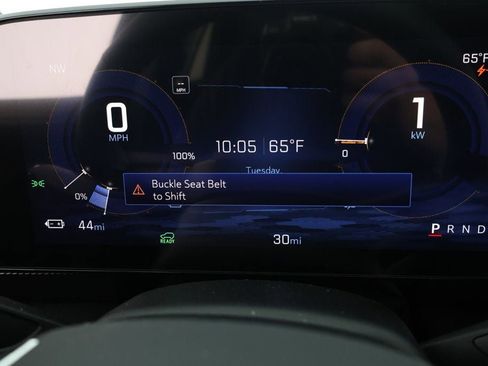 Used 2025 Chevrolet Blazer EV LT image 12