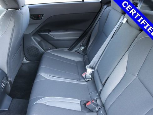 Used 2025 Subaru Crosstrek 2.0i Premium image 16