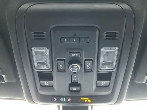 Used 2021 GMC Yukon AT4 w/ AT4 Premium Package image 24