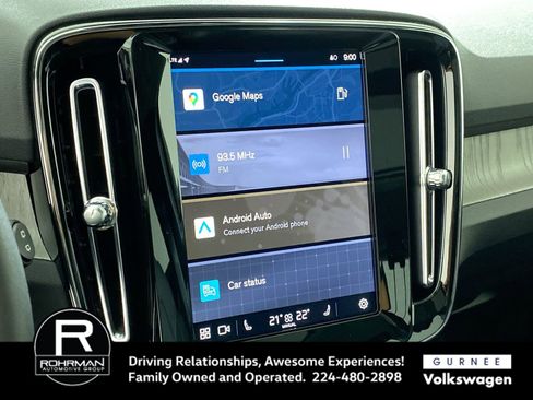 Used 2025 Volvo XC40 B5 Plus image 6