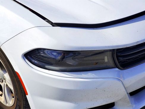 Used 2023 Dodge Charger SXT image 2