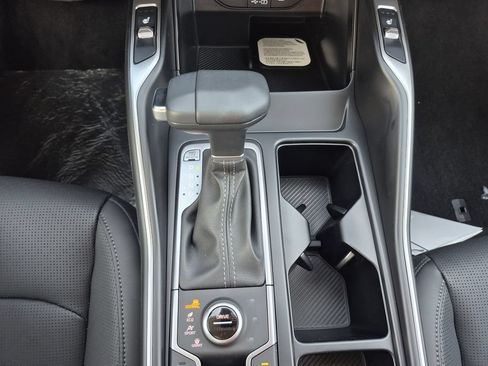 New 2026 Kia Sorento S AWD/4WD image 9