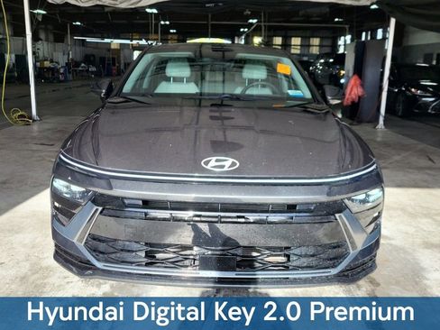 Used 2024 Hyundai Sonata SEL w/ Convenience Package image 7