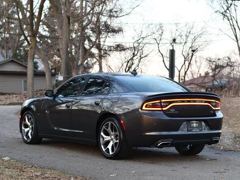 Used 2015 Dodge Charger R/T w/ Plus Group image 6