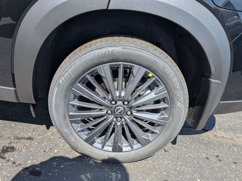 New 2026 Nissan Pathfinder SL image 25