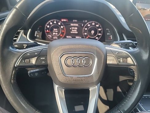 Used 2019 Audi Q7 3.0T Prestige w/ Prestige Package AWD/4WD image 24