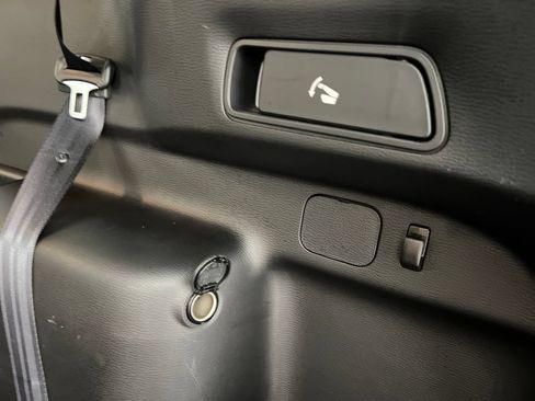 Used 2024 Mitsubishi Outlander SE AWD/4WD image 46