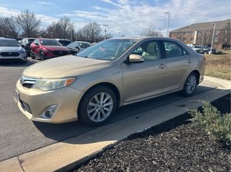 Used 2012 Toyota Camry XLE w/ Leather Pkg video 2