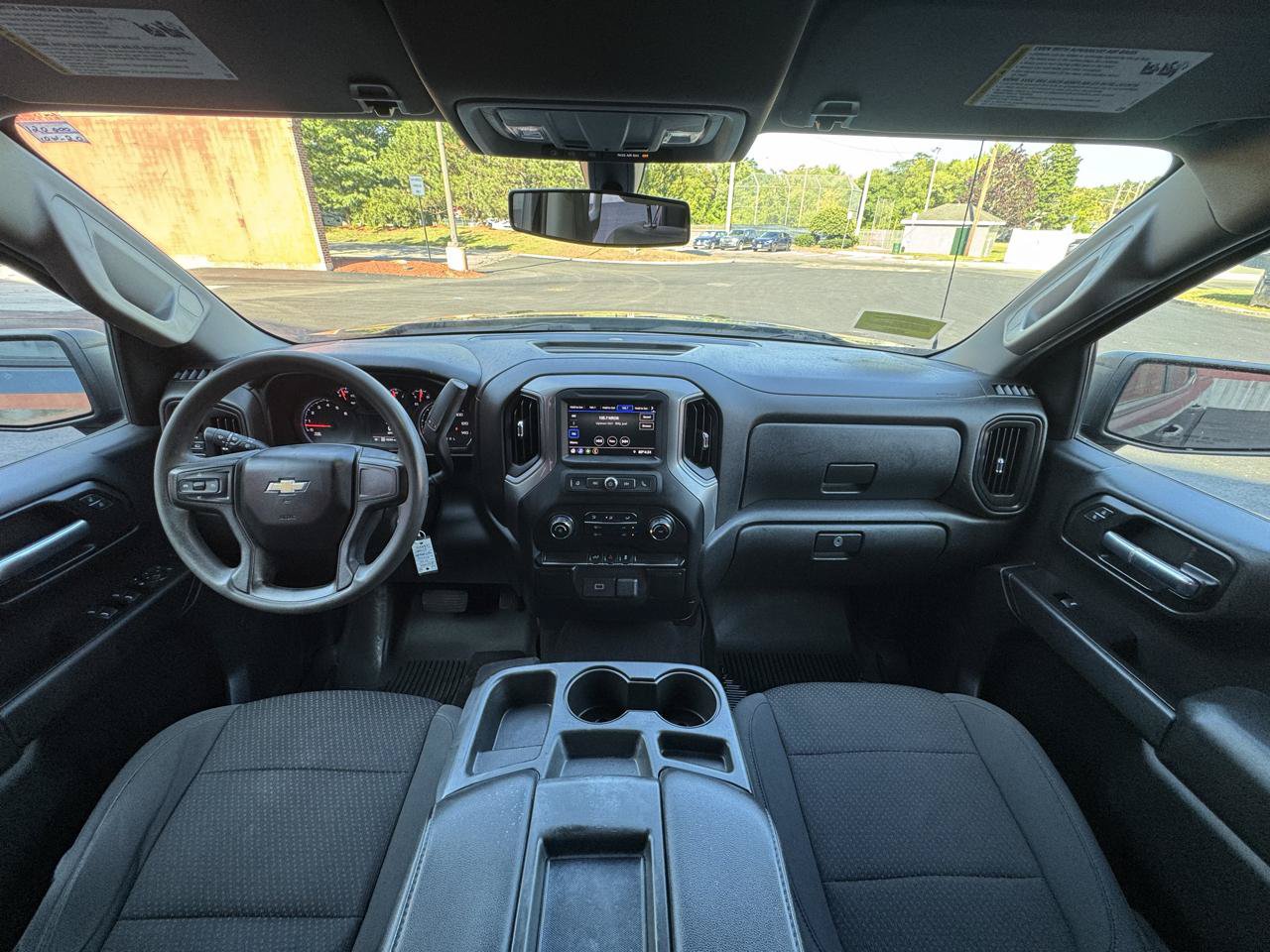 Used 2020 Chevrolet Silverado 1500 Custom w/ Custom Value Package AWD/4WD image 8