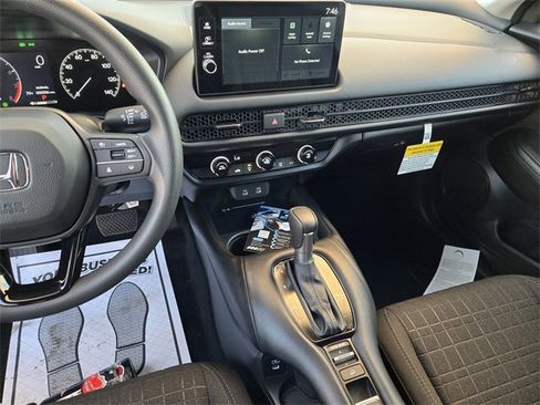 New 2026 Honda HR-V LX image 19