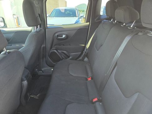 Used 2019 Jeep Renegade Sport AWD/4WD image 16