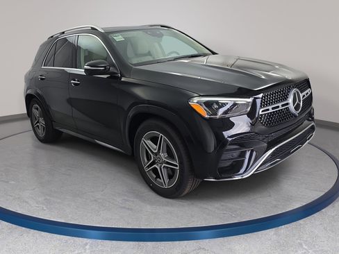 New 2026 Mercedes-Benz GLE 450 4MATIC image 3