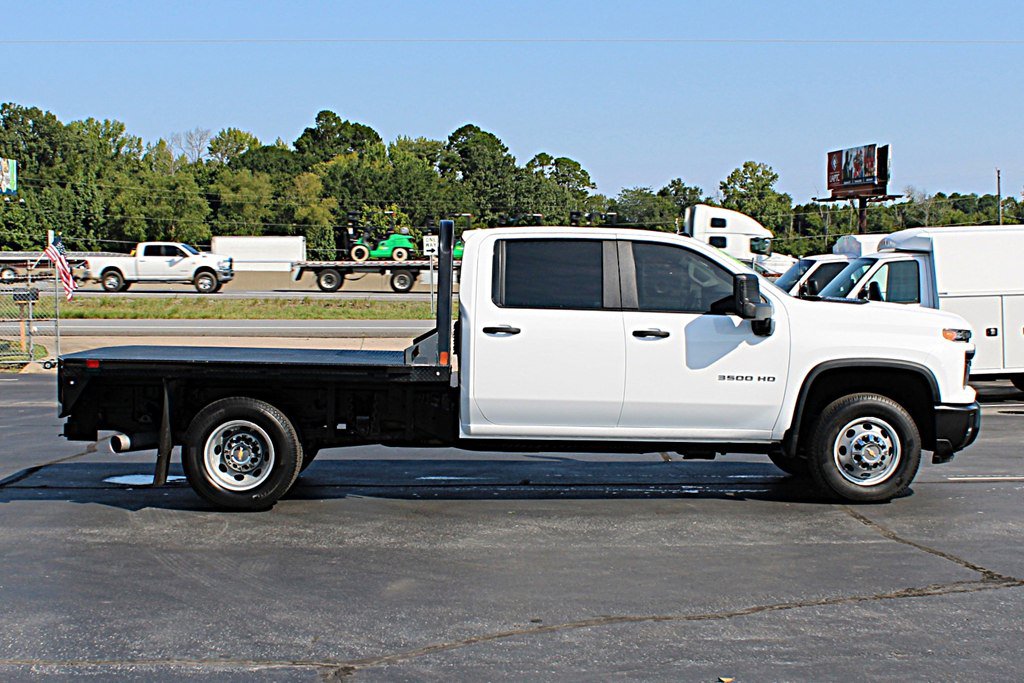 Used 2025 Chevrolet Silverado 3500 W/T AWD/4WD image 8