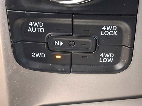 Used 2018 RAM 1500 Big Horn image 24