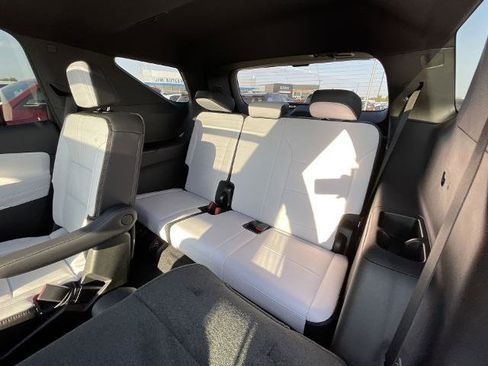 New 2026 Chevrolet Traverse High Country image 83