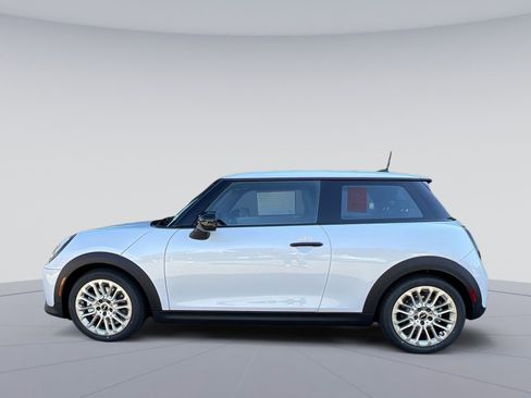 New 2025 MINI Cooper 2-Door Hardtop FWD image 2