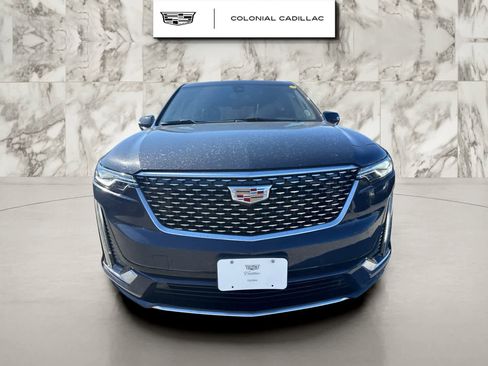 Certified 2025 Cadillac XT6 Premium Luxury image 4