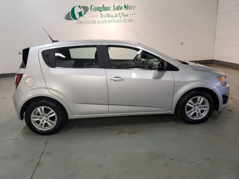 Used 2012 Chevrolet Sonic LT image 9