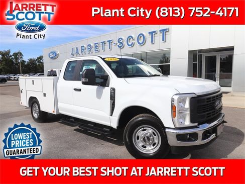 New 2026 Ford F250 XL w/ XL Chrome Package image 1