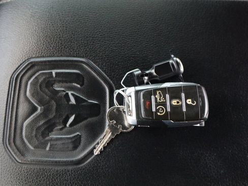 Used 2019 RAM 1500 Rebel w/ Rebel Level 2 Equipment Group AWD/4WD image 46